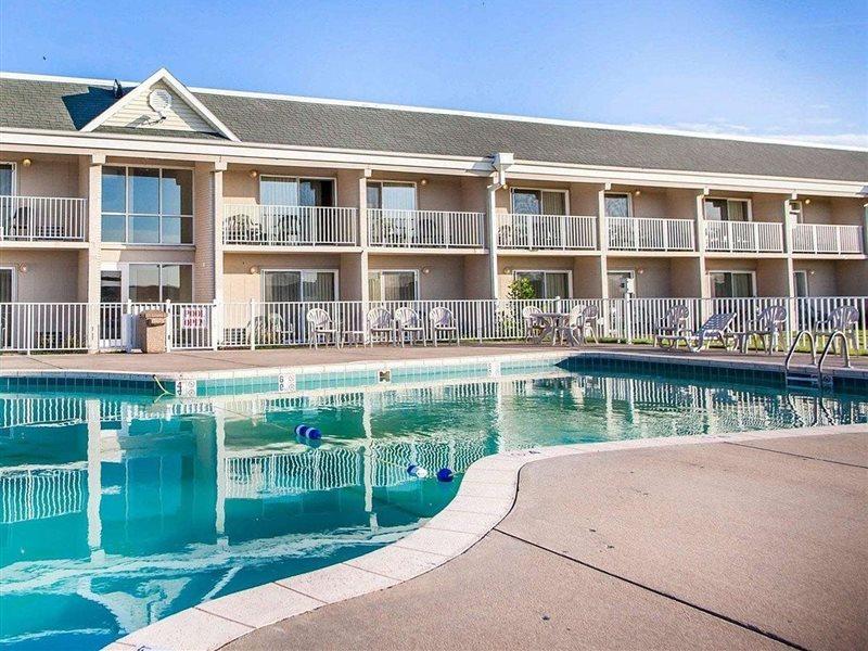 Quality Inn Lake Ozark Exterior foto