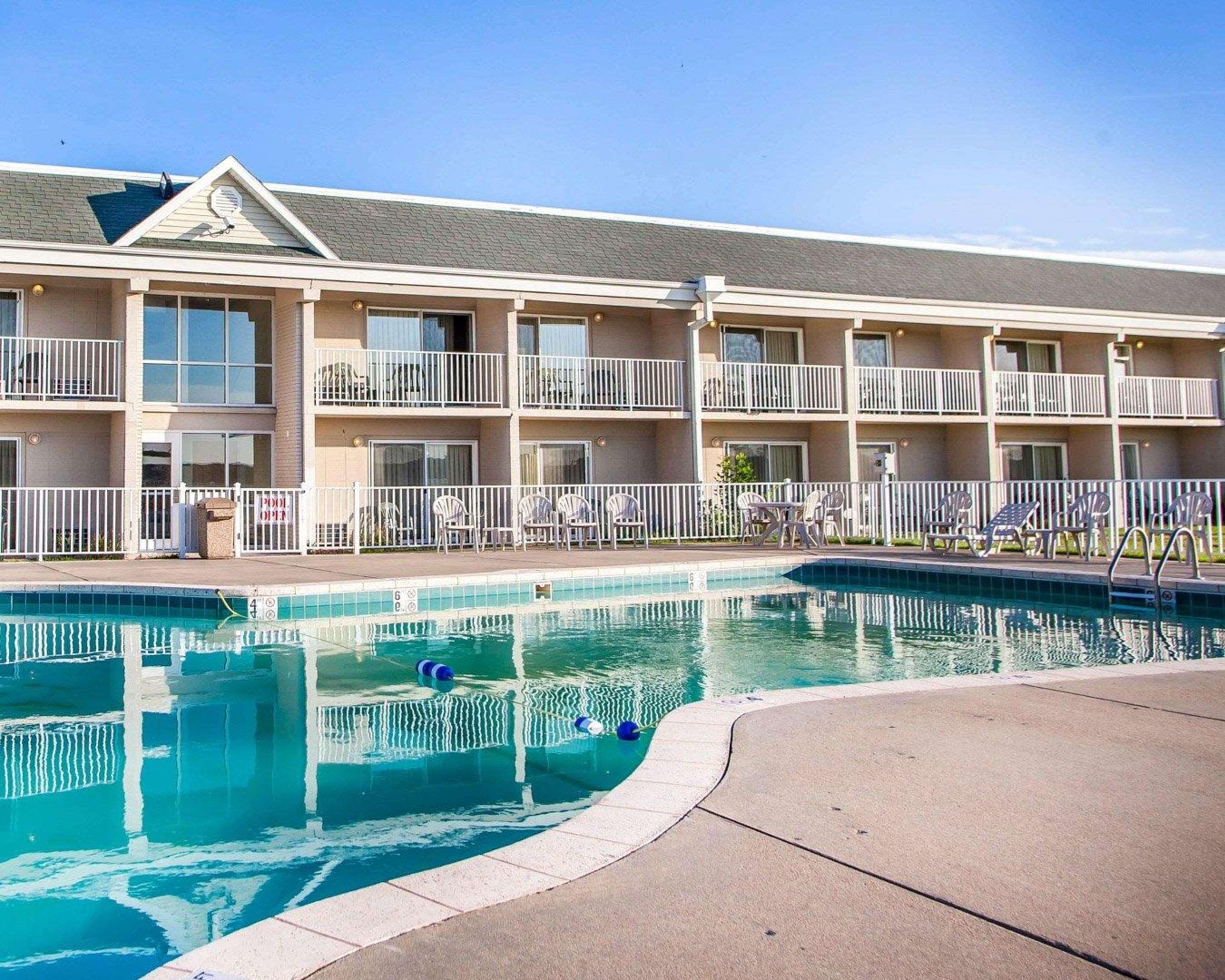 Quality Inn Lake Ozark Exterior foto